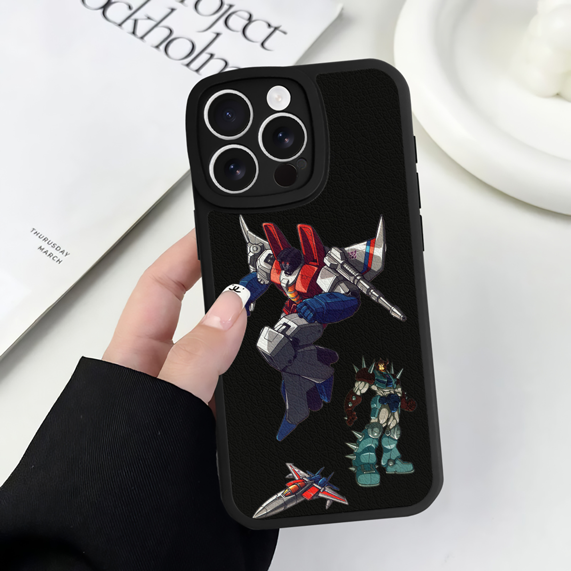 （画像用）  【iPhone 16シリーズ対応】シリコンスマホケース（レザー調） 材質：シリコン